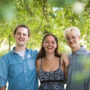 Meet your Posher, Geneviève